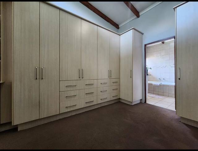 4 BEDROOM HOUSE FOR SALE IN VERWOERDPARK